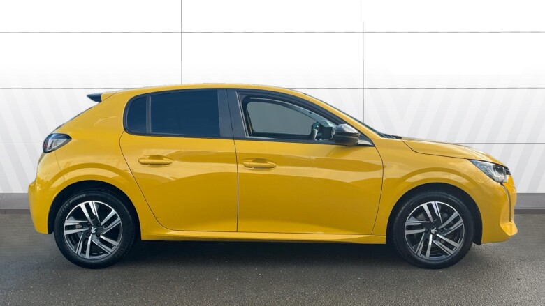 Peugeot 208 1.2 PureTech 100 Active Premium + 5dr Petrol Hatchback